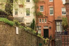 Но, несмотря на все их заслуги. Drevnyaya Stolica Shotlandii