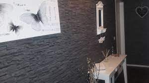 hal gedaan met behang van de action