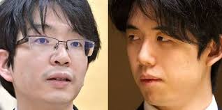 史上最年少でのタイトルホルダーとなっり、棋聖・王位の二冠を保持する 藤井聡太二冠 が平均2000超の高レートで第1位となっている。 竜王・叡王の2冠を保持する 豊島将之竜王 が第2位、王座を保持し、各棋戦で高勝率を誇る 永瀬拓矢王座 が第3位につけている。 現在の4人の. Mjmqkgtiqx3urm