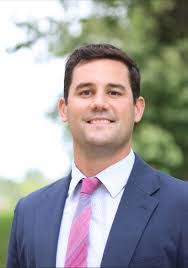 Danielle Lefevers's Instagram, Twitter & Facebook