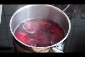 Während einige der zutaten, um lebensmittelfarbe zu ersetzen, sind ziemlich dunkel, andere, die sie wahrscheinlich in ihrem kühlschrank oder speisekammer haben. Video Lebensmittelfarbe Selber Machen So Geht S