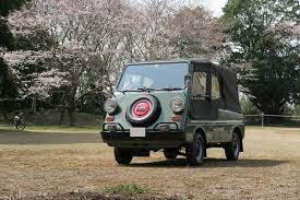 世の中には 名車 と呼ばれるたり 珍車 と呼ばれたり あるいはその紙一重 どれにも当てはまらない けども優れた実用車など様々にあります 中には名車の素質がありながら 時代がその存在を許さなかった 珍車 もあり バモスホンダなどは その1台ではないでしょ