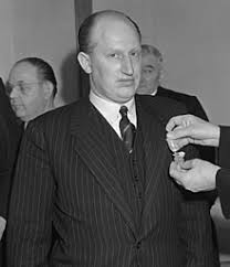 Located in pape in the kurzeme region, pape rogas provides accommodation palanga is 23.6 miles from pape rogas, while šventoji is 17.4 miles away. Richard Pape Wikipedia