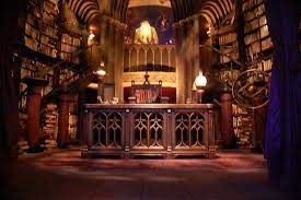 Hugedomains Com Inside Castles Harry Potter Castle Downton Abbey Decor