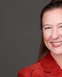 Lindsey Oaks Personal Branding