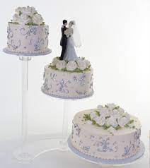 W582 Traditional Three Separate Tiers Las Vegas Wedding Cakes Wedding Cake Stands Tiered Wedding Cake