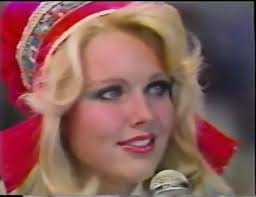 In 1975 Finland 🇫🇮 Meria Helena Tammi . 20 year old Finnish fashion model  smiles after she was crowned the 1975 Miss Young International in Tokyo.  Her victory was followed that of