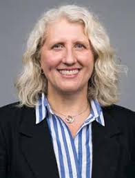 EDWARD ASHTON '96 (PHD) CONTAINS MULTITUDES