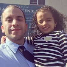 Joel Cintron (@Jo3l1021)