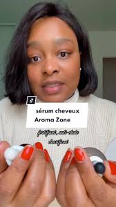 J’ai complètement oublié de vous dire que j’ai commencé à tester le sérum  pour cheveux d’ @aromazone_officiel 😍 ! Rdv dans un mois pour voir s’il  tient ses promesses 🤞🏾 Soin capillaire