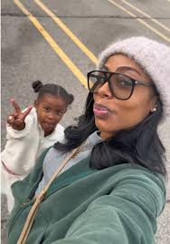 A day outside with my little bestie. A doctor appointment, pedi & mani, and  the mall. When we got to Primark she figured she needed everything she  seen. Also why do kids live in their nose. I carry ...