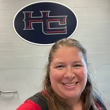 Nikki Dahlberg's Instagram, Twitter & Facebook