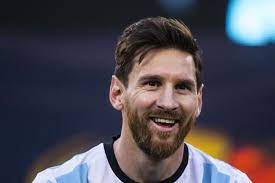 The Best Lionel Messi Hairstyles Over The Years Soccer Player Hairstyles Mens Hairstyles Lionel Messi