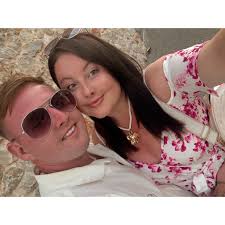 Me, my partner, my brother and sister in law are in Amsterdam from Thursday  11th April