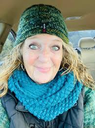 Thanks, Liz Vitiritto, for inviting me in! I'd be glad to join!