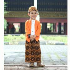May 22, 2021 · posting pada umum ditag 10 contoh tari kreasi baru, 10 pakaian adat, 10 tarian daerah beserta asalnya, 34 tarian daerah beserta asalnya dan gambarnya, 5 tarian sumatera utara, apa saja keunikan tari saman, apakah gambar diatas termasuk gerak tari, aspek pengembangan komposisi tari kreasi, benda apa yang digunakan sebagai properti, bentuk tari. Ethnic Beskap Sunda Baju Adat Sunda Baju Kartinian Baju Dalang Kostum Dalang Shopee Indonesia