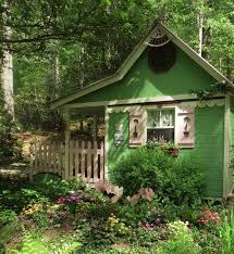 She has since been enjoying her art talent in her spacious, custom. Need A Place To Get Away 10 Tips To Create Your Own She Shed The Sparefoot Blog