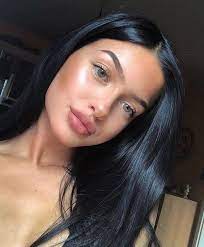 Apply a peach brown shade of blush and lip colour. Face Rollers What Do They Actually Do For Your Skin Hair Makeup Hair Beauty Makeup Looks