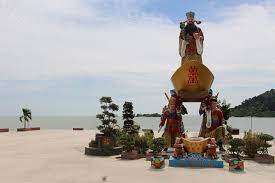 Tsing shan monastery | © chong fat / wikicommons. Go Travel