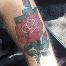 Mike huff is a lifelong artist and tallahassee native with over 20 years of professional tattoo experience. Monument Tattoos 4 Tipps