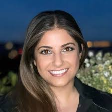 Sandra Sandifer's Instagram, Twitter & Facebook