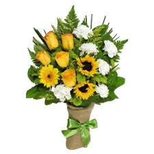 Add A Zesty Surprise To Any Occasion With Our Stunning Arrangement Of Brilliant Yellow Green An Congratulations Flowers Flower Delivery Online Flower Delivery