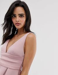 Completa la mise con gli accessori giusti e. Asos Design Vestito Midi Da Cerimonia Con Incrocio In Vita Asos