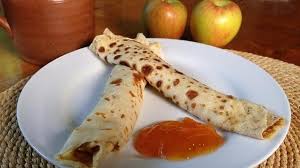 Crepes Teig Einfaches Grundrezept Rezept Mit Video Rezept In 2020 Einfache Gerichte Rezepte Crepe Teig