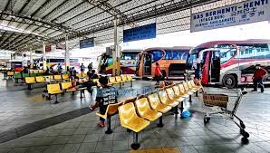 The air travel (bird fly) shortest distance between kuching and sibu is 185 km= 115 miles. Drop In Sibu Kuching Bus Passengers Due To Alarming Rise In Covid 19 Cases