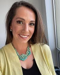 Stacey Cronin's Instagram, Twitter & Facebook