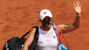 1 ashleigh barty was forced to retire from the 2021 french open due to injury on thursday. Qhi4ppwlzvdhym