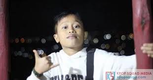 Terutama lewat sinetron remaja berjudul dari jendela smp yang mengantarkan nama sandrinna semakin bersinar. Profil Biodata Biografi Dan Fakta Lengkap Entong Kopit Bocah Cilik Lucu Indonesia Yang Viral Di Instagram Kpop Squad Media All About K Pop And Intermezzo