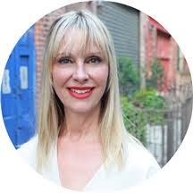 Karin Roach's Instagram, Twitter & Facebook