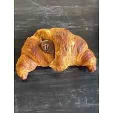 Ecco la ricetta facile con foto passo passo per prepararlo facilmente in casa come al bar o in pasticceria Ta Tta Delivery Cornetto Alla Nutella Pasticceria Capparelli