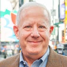 Darlene Benning's Instagram, Twitter & Facebook