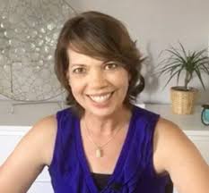 I am loving these Law of Attraction Cards. Today's card for the group. Who  is with me with making a habit out of intentional manifesting for 30 days ❤️