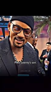 Mike Lawry's Instagram, Twitter & Facebook