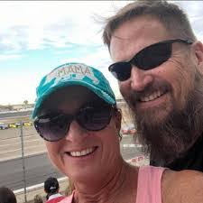 Dawn Parmelee's Instagram, Twitter & Facebook