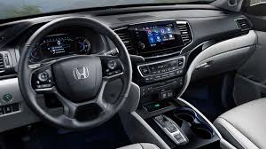 ホンダクロスロード, honda kurosurōdo) is an automobile nameplate used by two suvs sold by honda.the first one is a rebadged land rover discovery sold in japan between 1993 and 1998, better source needed while the other is a vehicle developed by honda for the japanese market that was introduced in 2007. 2019 Honda Pilot Honda Pilot In Tacoma Wa South Tacoma Honda