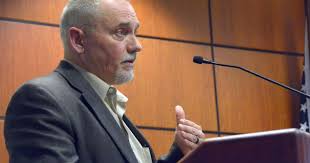 Sauk County hires its first county administrator