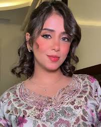 كل عام وانتوا بخير مره ثانيه من عيد مصر 🤍🤍