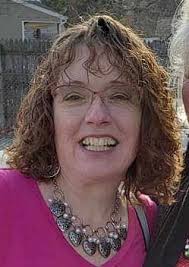 Lynette Jarvis's Instagram, Twitter & Facebook