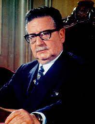 Sep 07, 2021 · salvador allende, chile's first socialist president. Salvador Allende Wikipedia