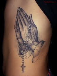 Hands With Rosary Tattoo Ribs Pin Rib Praying Hands With Rose Tattoo In 2021 Praying Hands Tattoo Hand Tattoos Praying Hands Tattoo Design