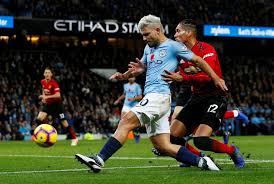 Man utd face newcastle later, with manchester city playing arsenal, while tottenham head to west ham. Manchester United Vs Manchester City Head To Head Results Records H2h