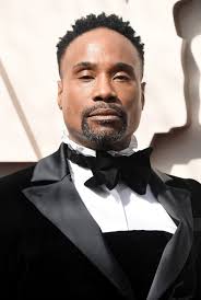 Oscars 2019: Billy Porter ARRIVES in Christian Siriano