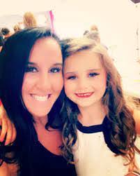 Laverne Hopper's Instagram, Twitter & Facebook