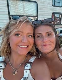 lily (@lily_grossbauer) • Instagram photos and videos