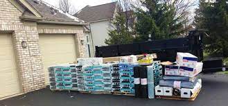 Cedar shingles are extraordinarily heavy and are packaged in slightly smaller bundles. How To Estimate Shingle Weight And Save On The Cost Of Roof Disposal Hometown Dumpster Rental