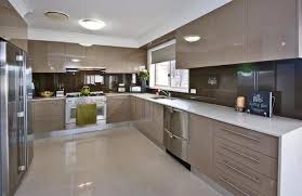Cuisine Design Cuisine Design Ilot Cuisine Design Moderne Cuisine Design Moderne Blanche Cuisine Design Mod Em 2020 Cozinhas Modernas Cozinhas Domesticas Cozinhas